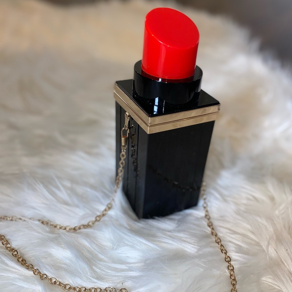 Unique Red Lipstick Purse